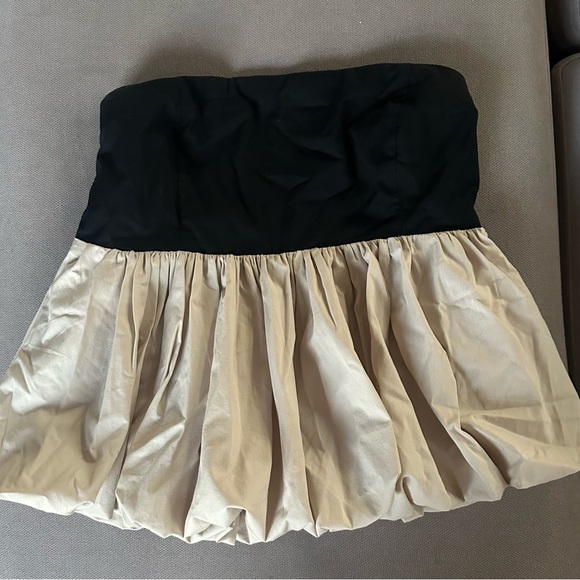 Abercrombie & Fitch Tops - Abercrombie & Fitch Black and Cream Strapless Bubble Shirt